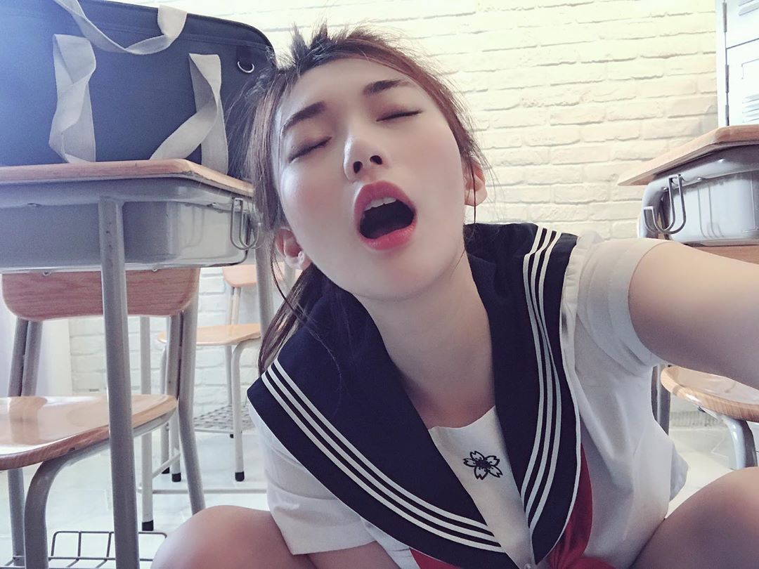 Gái hàn quốc khoe lồn